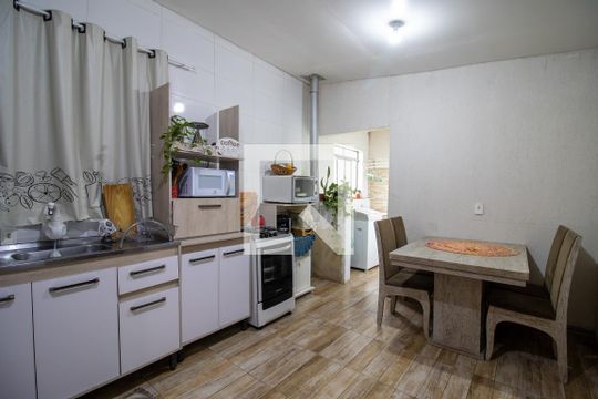Cozinha 1 de casa à venda com 3 quartos, 85m² em Santa Rosa de Lima, Porto Alegre