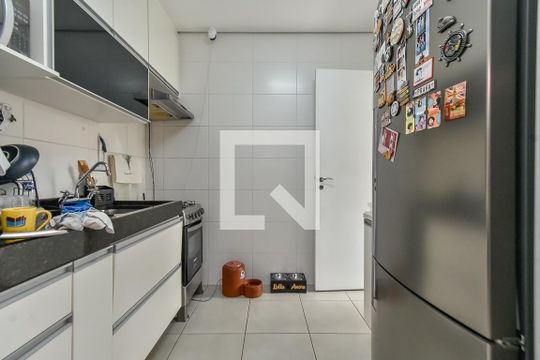 Cozinha de apartamento à venda com 2 quartos, 124m² em Bela Vista, São Paulo