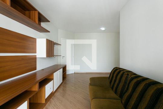 Sala de apartamento para alugar com 3 quartos, 72m² em Vila Gomes Cardim, São Paulo