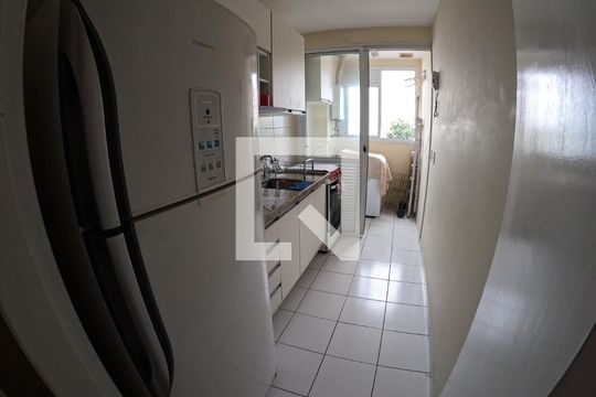 Cozinha  de apartamento à venda com 2 quartos, 58m² em Bom Retiro, São Paulo