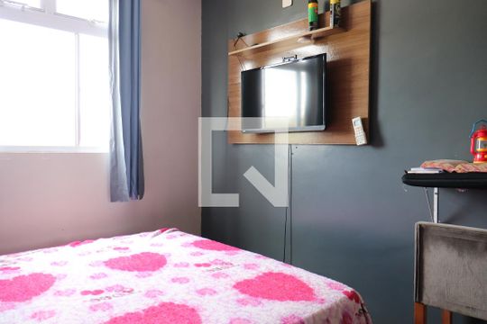 Quarto 02 de apartamento para alugar com 2 quartos, 50m² em Feitoria, São Leopoldo