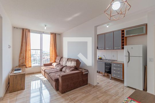 Apartamento à venda com 2 quartos, 48m² em São Pedro, Osasco