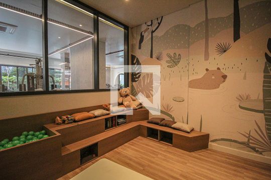 Área comum de kitnet/studio para alugar com 1 quarto, 24m² em Paraíso, São Paulo