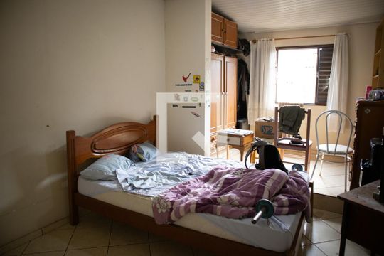 Quarto 1 de casa à venda com 3 quartos, 200m² em Vila Nelson, São Paulo