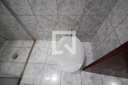 Banheiro de casa para alugar com 1 quarto, 47m² em Jardim Pedro José Nunes, São Paulo