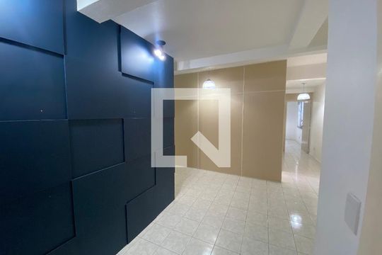 Sala e Cozinha de apartamento à venda com 2 quartos, 67m² em Centro, São Leopoldo