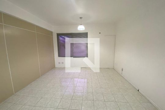 Quarto 2 de apartamento à venda com 2 quartos, 67m² em Centro, São Leopoldo