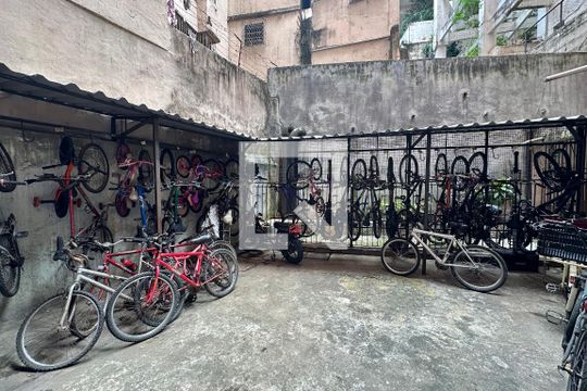 Bicicletário de kitnet/studio para alugar com 1 quarto, 20m² em Centro, Rio de Janeiro