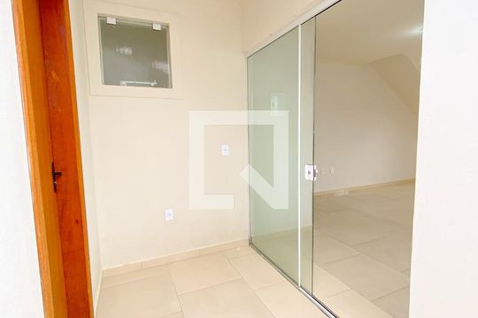 Área de Serviço de casa para alugar com 3 quartos, 90m² em São João do Rio Vermelho, Florianópolis