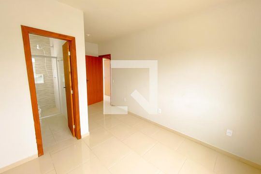 Suíte 1 de casa para alugar com 3 quartos, 90m² em São João do Rio Vermelho, Florianópolis