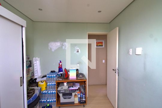 Quarto 1 de apartamento à venda com 2 quartos, 42m² em Vila Pirajussara, São Paulo
