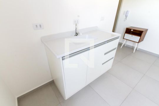 Studio de kitnet/studio para alugar com 1 quarto, 24m² em Tingui, Curitiba