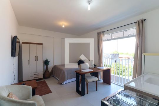 Kitnet/Studio para alugar com 1 quarto, 24m² em Tingui, Curitiba
