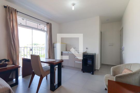 Studio de kitnet/studio para alugar com 1 quarto, 24m² em Tingui, Curitiba