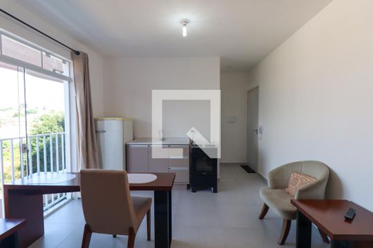 Studio de kitnet/studio para alugar com 1 quarto, 24m² em Tingui, Curitiba