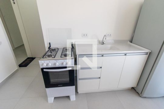 Studio de kitnet/studio para alugar com 1 quarto, 24m² em Tingui, Curitiba