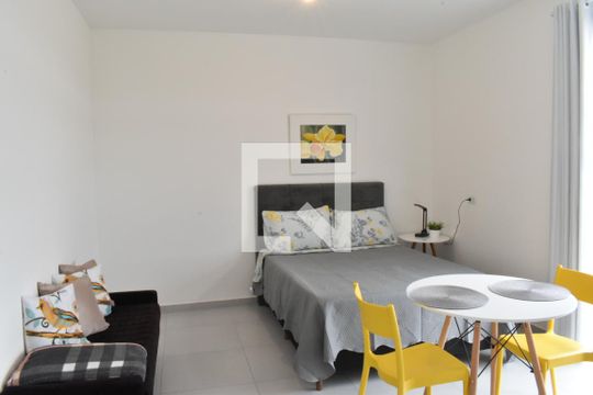Studio de apartamento à venda com 1 quarto, 24m² em Tingui, Curitiba