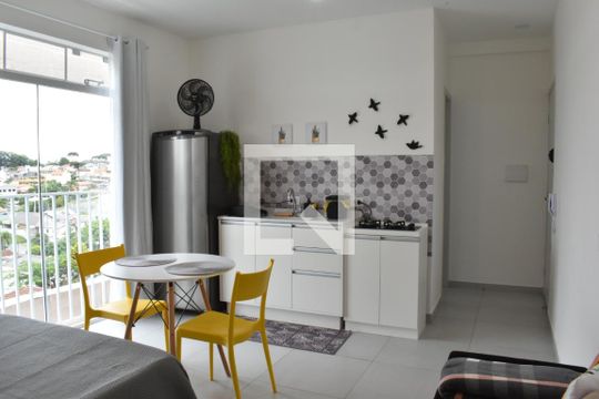 Studio de apartamento à venda com 1 quarto, 24m² em Tingui, Curitiba