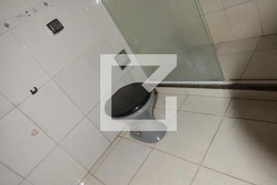 Banheiro  de casa para alugar com 1 quarto, 50m² em Madureira, Rio de Janeiro