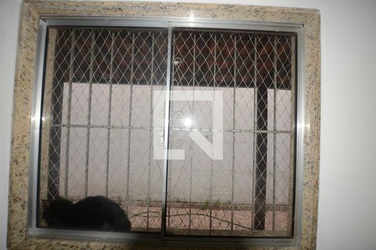 Vista do Quarto de casa para alugar com 1 quarto, 50m² em Madureira, Rio de Janeiro