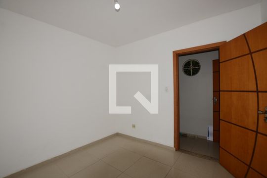 Quarto  de casa para alugar com 1 quarto, 50m² em Madureira, Rio de Janeiro