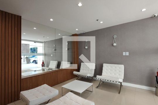 Hall de entrada de apartamento para alugar com 2 quartos, 63m² em Jacarepaguá, Rio de Janeiro