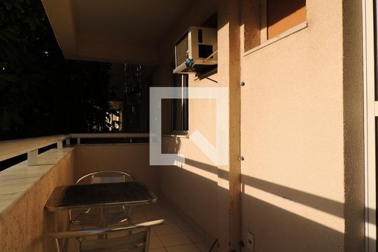 Varanda de apartamento à venda com 2 quartos, 63m² em Jacarepaguá, Rio de Janeiro