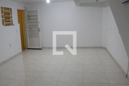 Salão inferior de casa à venda com 2 quartos, 185m² em Lauzane Paulista, São Paulo