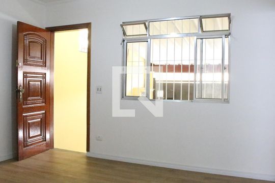 Sala de casa à venda com 2 quartos, 185m² em Lauzane Paulista, São Paulo