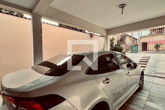 Garagem de casa à venda com 4 quartos, 258m² em Santa Ines, Belo Horizonte