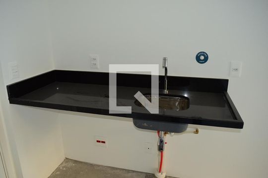 Kitnet/Studio à venda com 1 quarto, 24m² em Jardim Paulistano, São Paulo