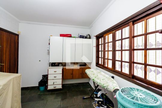 Área de Serviço de casa à venda com 4 quartos, 250m² em Vila Sao Pedro, Santo André