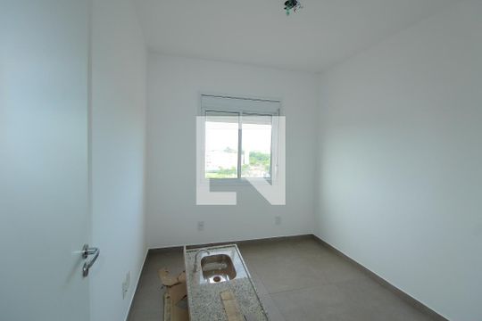Quarto 2 de apartamento para alugar com 2 quartos, 66m² em Humaitá, Porto Alegre