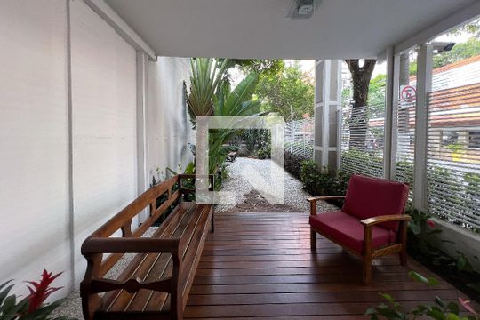 Área comum de apartamento para alugar com 1 quarto, 42m² em Moema, São Paulo