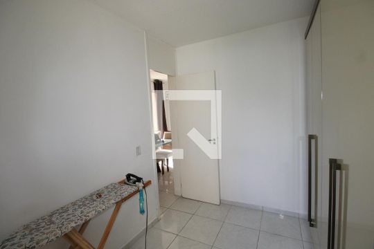 Quarto 2 de apartamento à venda com 2 quartos, 50m² em Cordovil, Rio de Janeiro