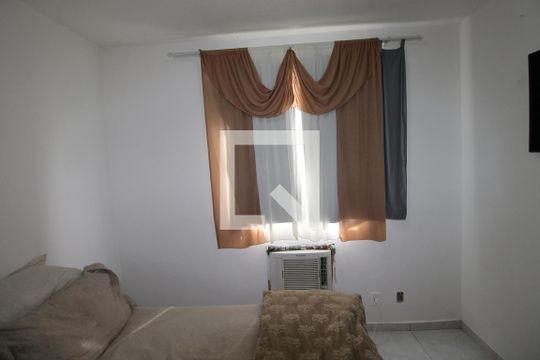 Quarto 1 de apartamento à venda com 2 quartos, 50m² em Cordovil, Rio de Janeiro