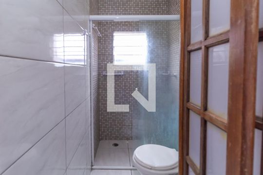 Banheiro do Quarto 2  de casa à venda com 2 quartos, 222m² em Parque Santa Madalena, São Paulo