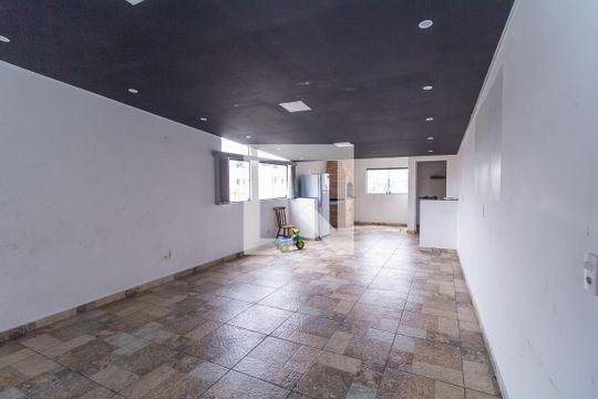 Churrasqueira  de casa à venda com 2 quartos, 222m² em Parque Santa Madalena, São Paulo