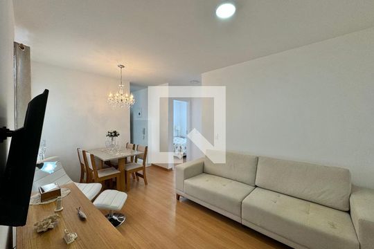 Sala de apartamento para alugar com 2 quartos, 48m² em Vargem Pequena, Rio de Janeiro
