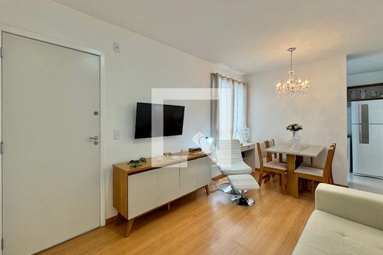 Sala de apartamento para alugar com 2 quartos, 48m² em Vargem Pequena, Rio de Janeiro