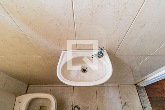 Lavabo de casa à venda com 3 quartos, 293m² em Jaguaré, São Paulo