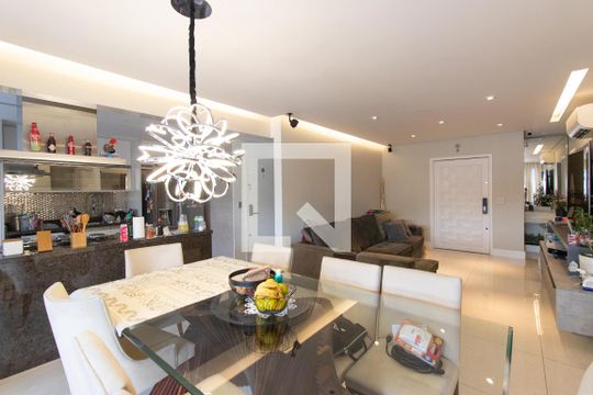 Sala de Estar de apartamento para alugar com 2 quartos, 140m² em Tremembé, São Paulo