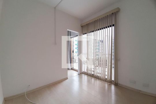 Quarto 1 de apartamento à venda com 2 quartos, 66m² em Barra da Tijuca, Rio de Janeiro