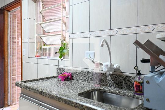 Cozinha Fundos de casa à venda com 3 quartos, 210m² em Sacomã, São Paulo