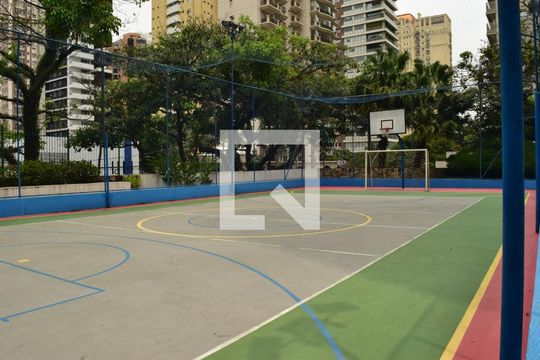 Quadra poliesportiva de apartamento para alugar com 1 quarto, 30m² em Paraíso, São Paulo