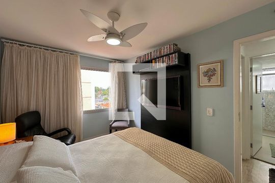 Quarto 1 de apartamento à venda com 2 quartos, 75m² em Campo Belo, São Paulo