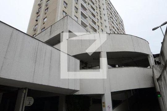 Fachada do bloco de apartamento à venda com 2 quartos, 50m² em Madureira, Rio de Janeiro