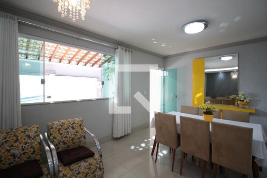 Sala de Estar e Copa de casa à venda com 4 quartos, 220m² em Canaã, Belo Horizonte