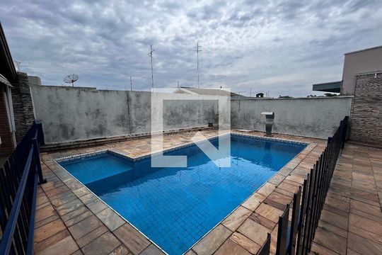 Área comum de casa à venda com 4 quartos, 352m² em Parque Taquaral, Campinas