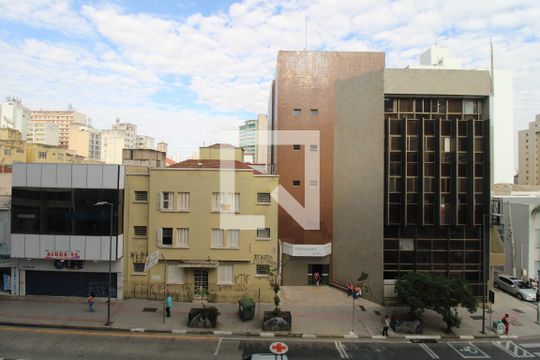 Vista Quarto 2 de apartamento à venda com 3 quartos, 87m² em Centro, Campinas